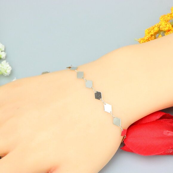 "Elegant & Trendy Bracelet, A Perfect Gift for Women, Thoughtful, EVCH1566 - Picture 7 of 10